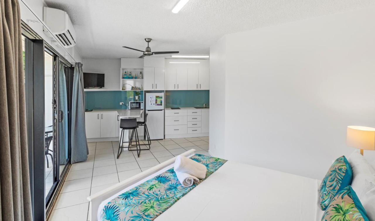 איירלי ביץ' Whitsunday Waterfront Apartments מראה חיצוני תמונה