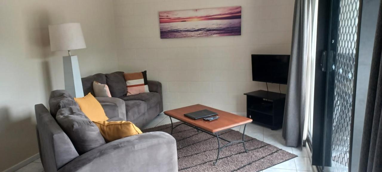 איירלי ביץ' Whitsunday Waterfront Apartments מראה חיצוני תמונה