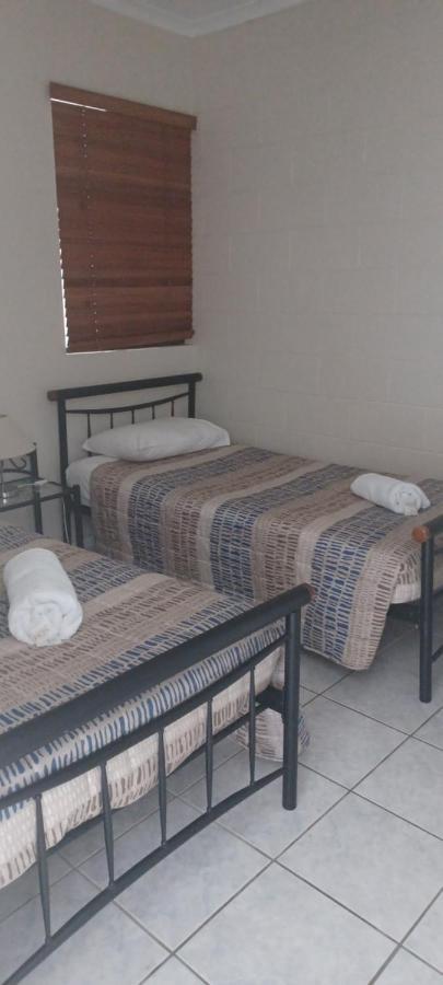 איירלי ביץ' Whitsunday Waterfront Apartments מראה חיצוני תמונה