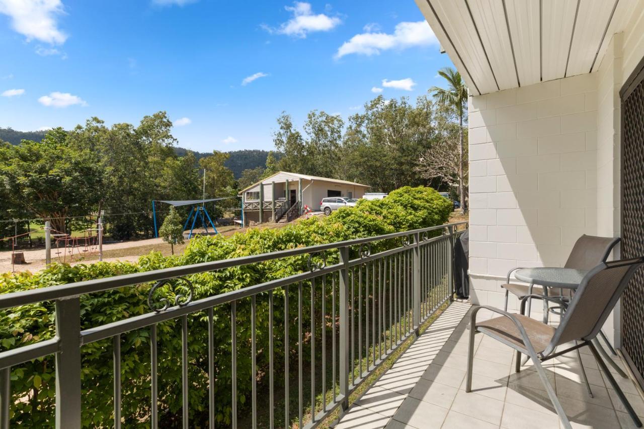איירלי ביץ' Whitsunday Waterfront Apartments מראה חיצוני תמונה