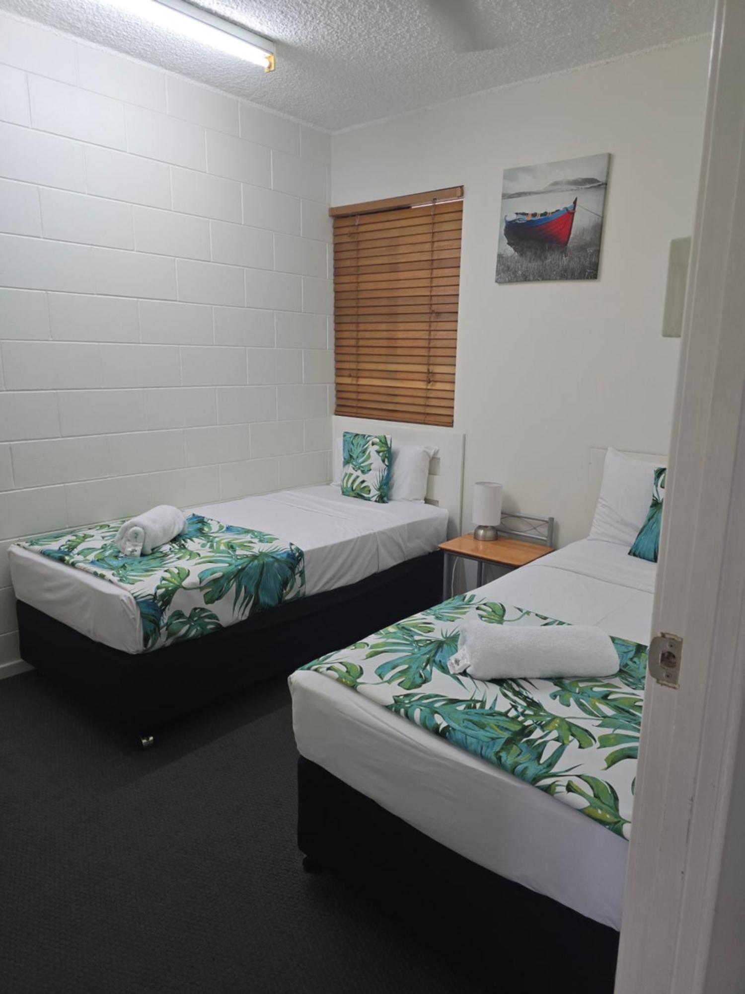 איירלי ביץ' Whitsunday Waterfront Apartments מראה חיצוני תמונה
