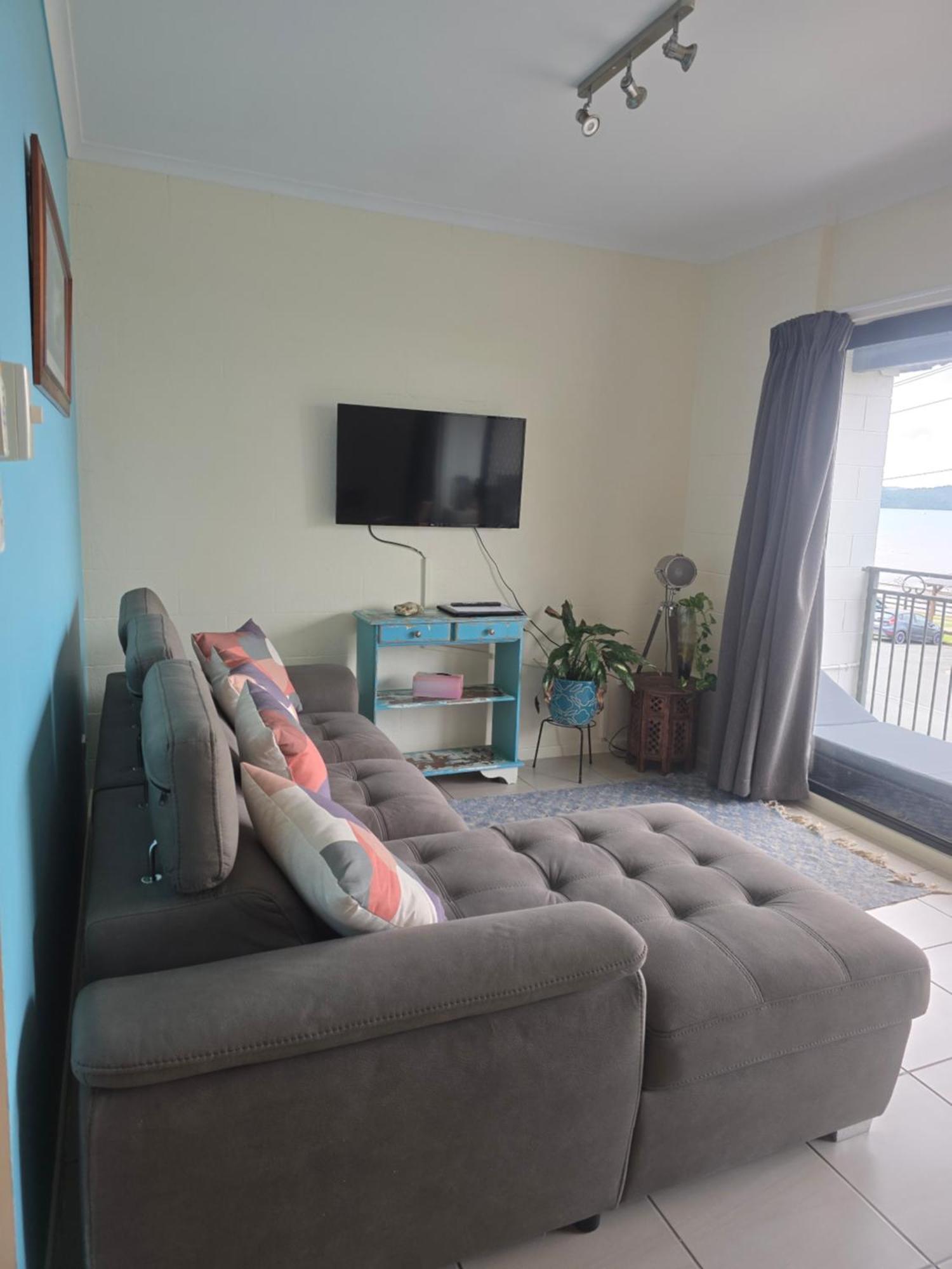 איירלי ביץ' Whitsunday Waterfront Apartments מראה חיצוני תמונה